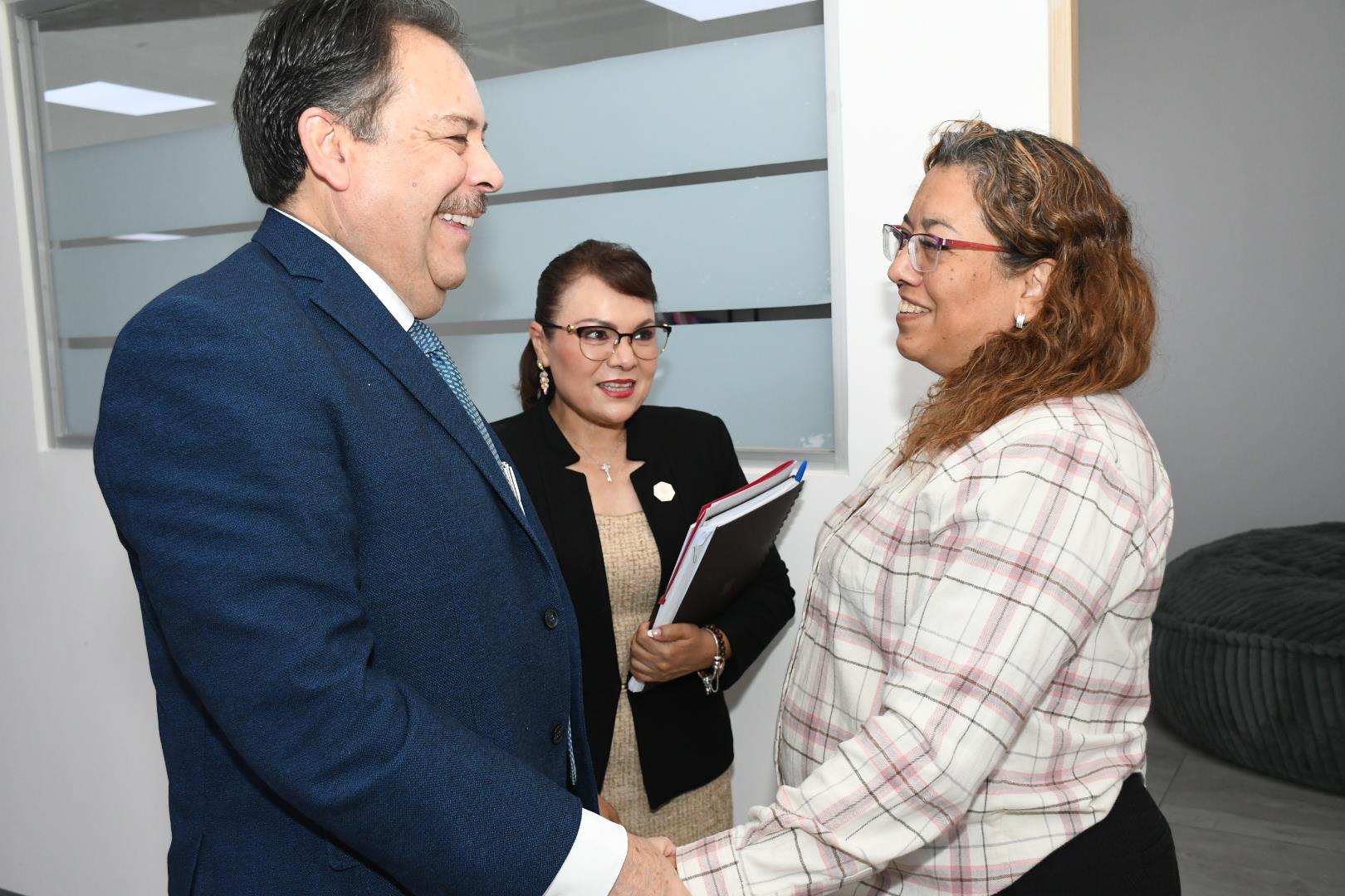 Saludamos a nuestras compañeras y compañeros que laboran en la Subdirección de Personal